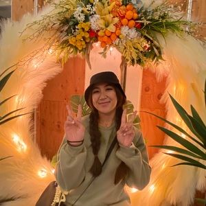 Meet your Posher, Jasmine